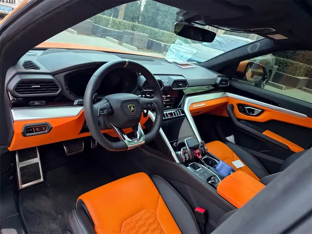 Lamborghini Urus — фото 5