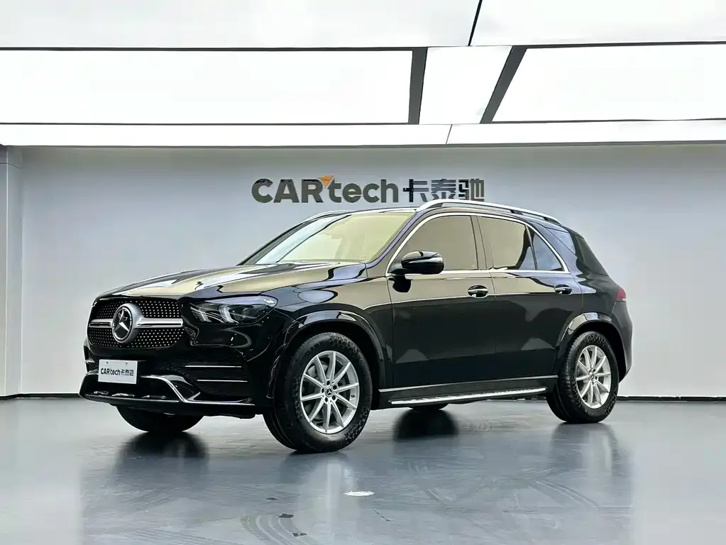 Mercedes-Benz GLE — фото 1