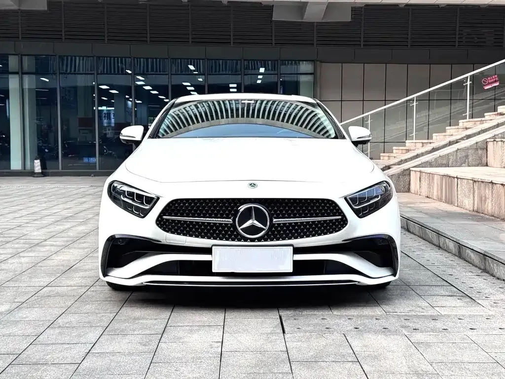 Mercedes-Benz CLS — фото 4