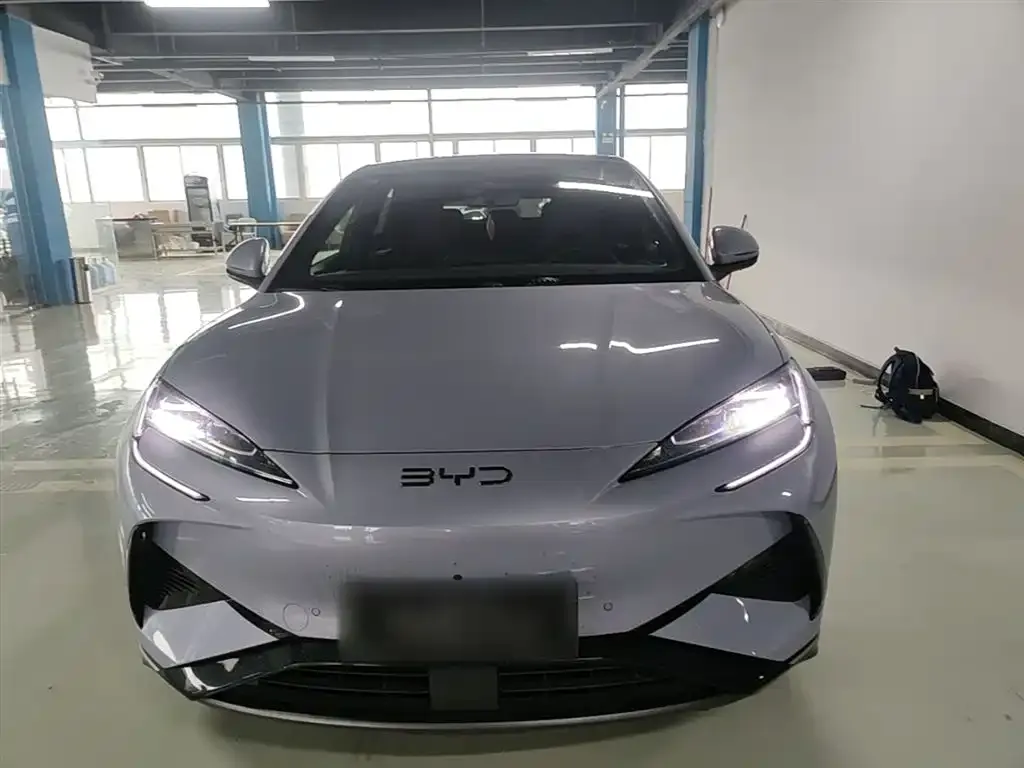BYD Seal 07 EV — фото 2
