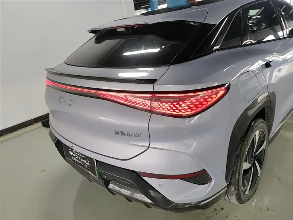 BYD Seal 07 EV — фото 10