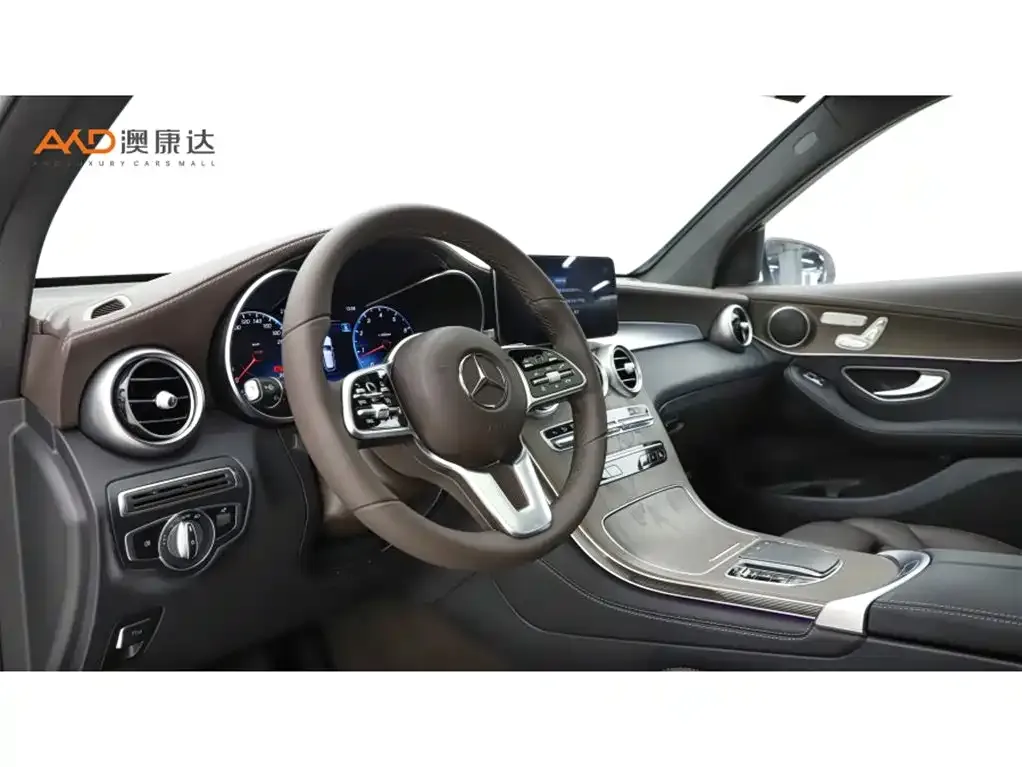 Mercedes-Benz GLC — фото 10