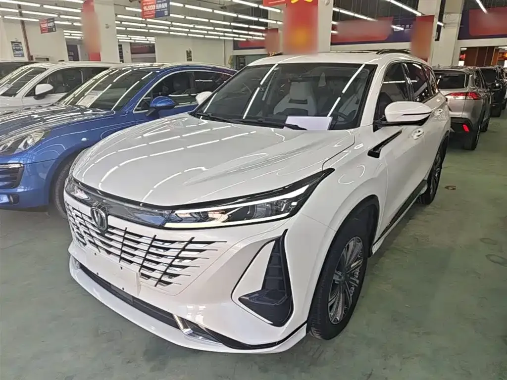 Changan CS75PLUS — фото 6