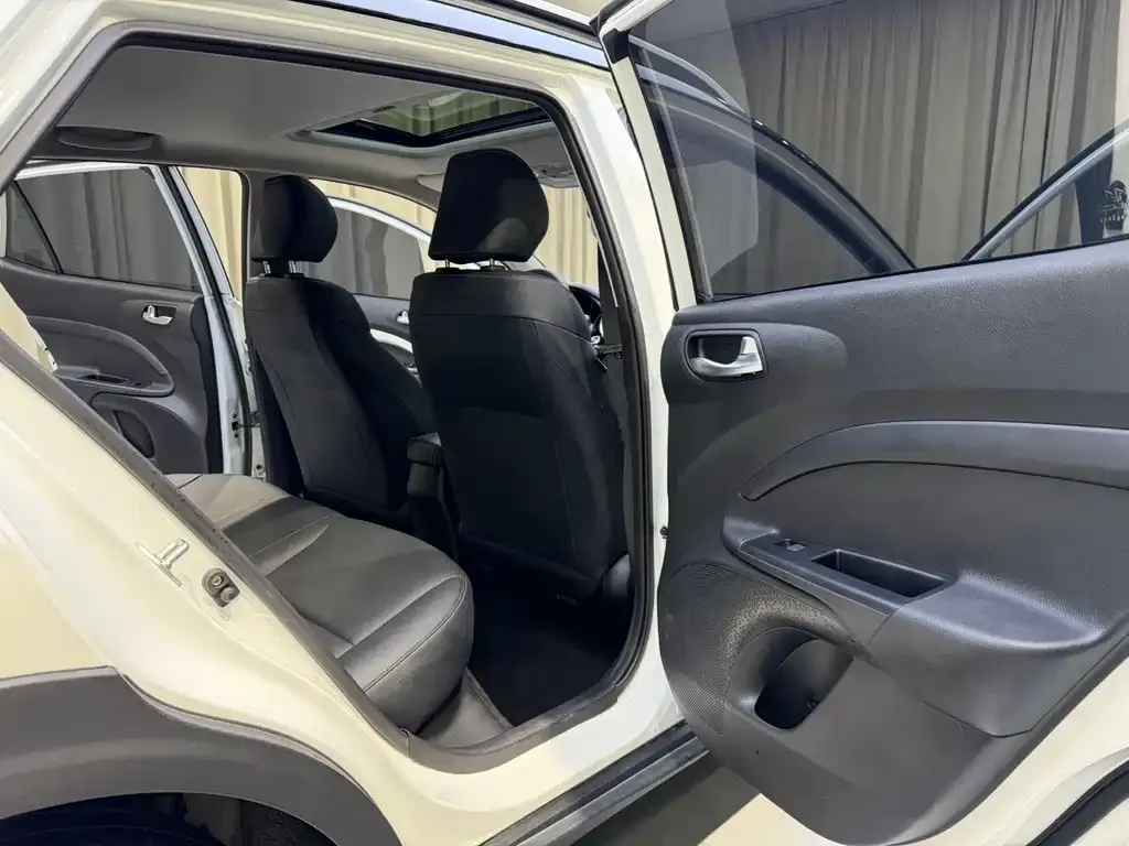 Kia KX1 — фото 9
