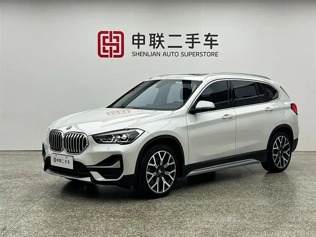 BMW X1 — фото 1