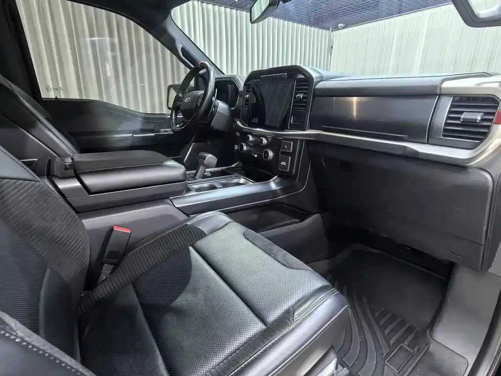 Ford F-150 Raptor — фото 10