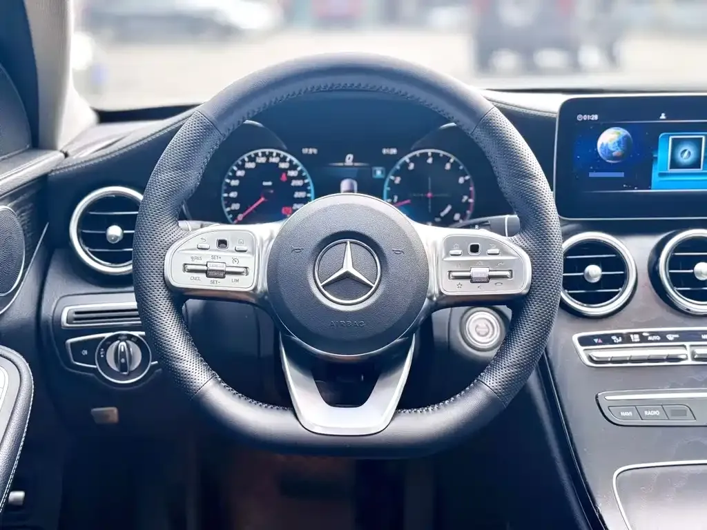 Mercedes-Benz C-Class — фото 3