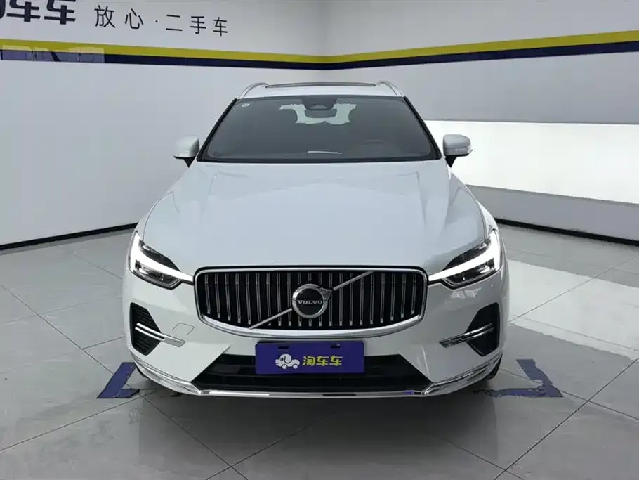 Volvo XC60 — фото 4