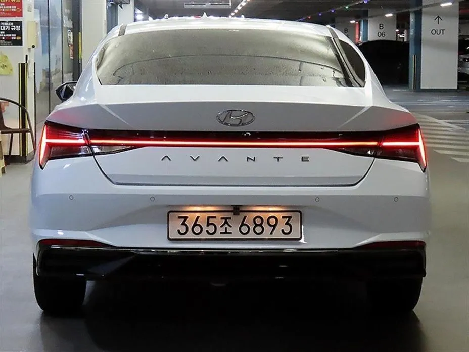 Hyundai AVANTE — фото 7