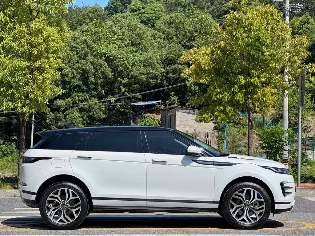 Land Rover Evoque — фото 6