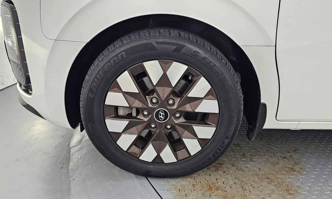 Hyundai Staria — фото 6