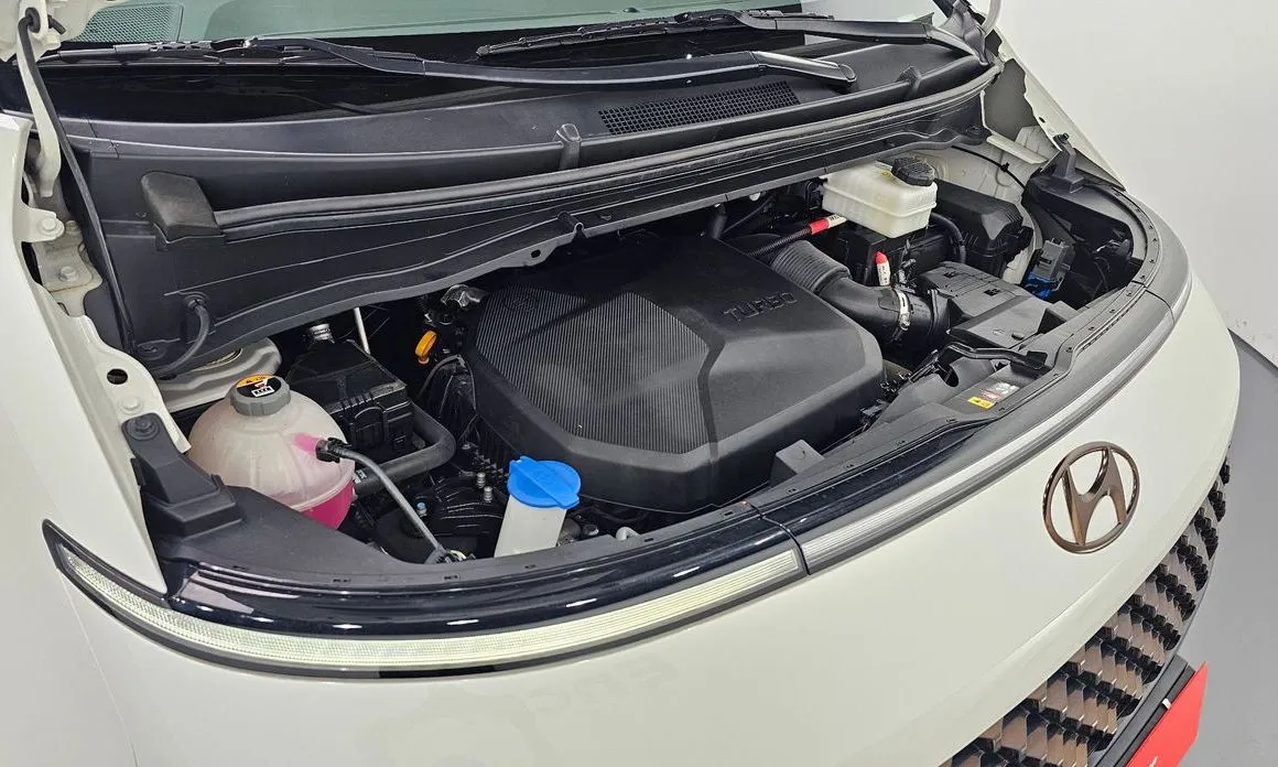 Hyundai Staria — фото 10