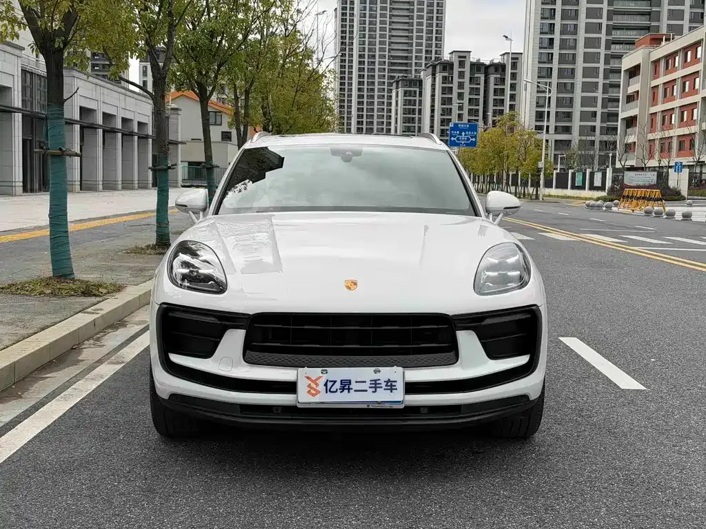 Porsche Macan — фото 4