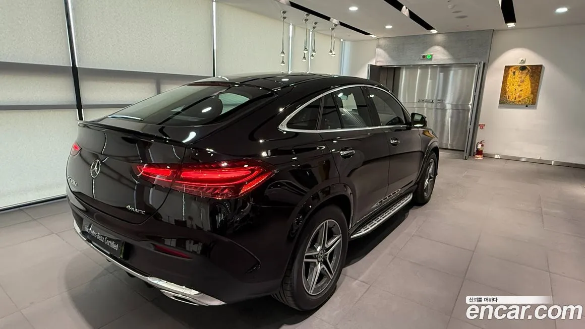 Mercedes-Benz GLE-Class — фото 7