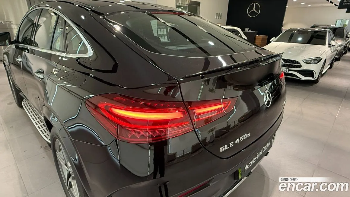 Mercedes-Benz GLE-Class — фото 4