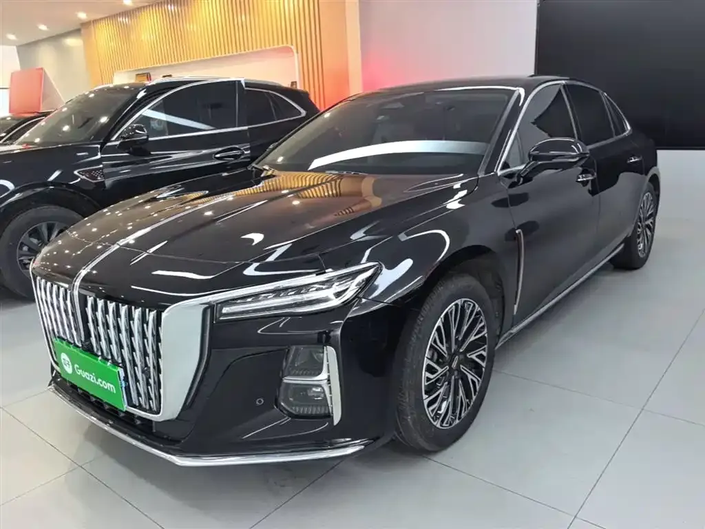 Hongqi H5 — фото 1