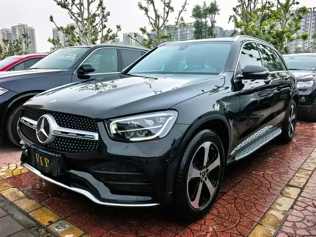 Mercedes-Benz GLC — фото 1