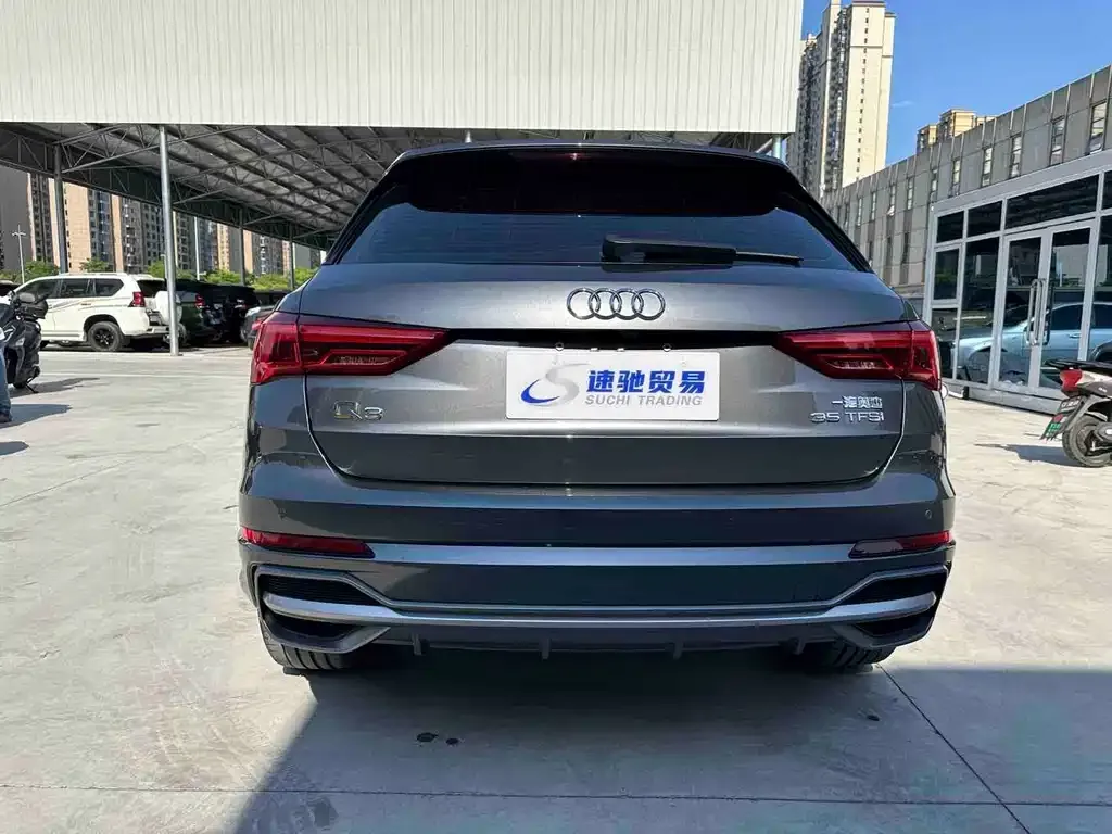 Audi Q3 — фото 3