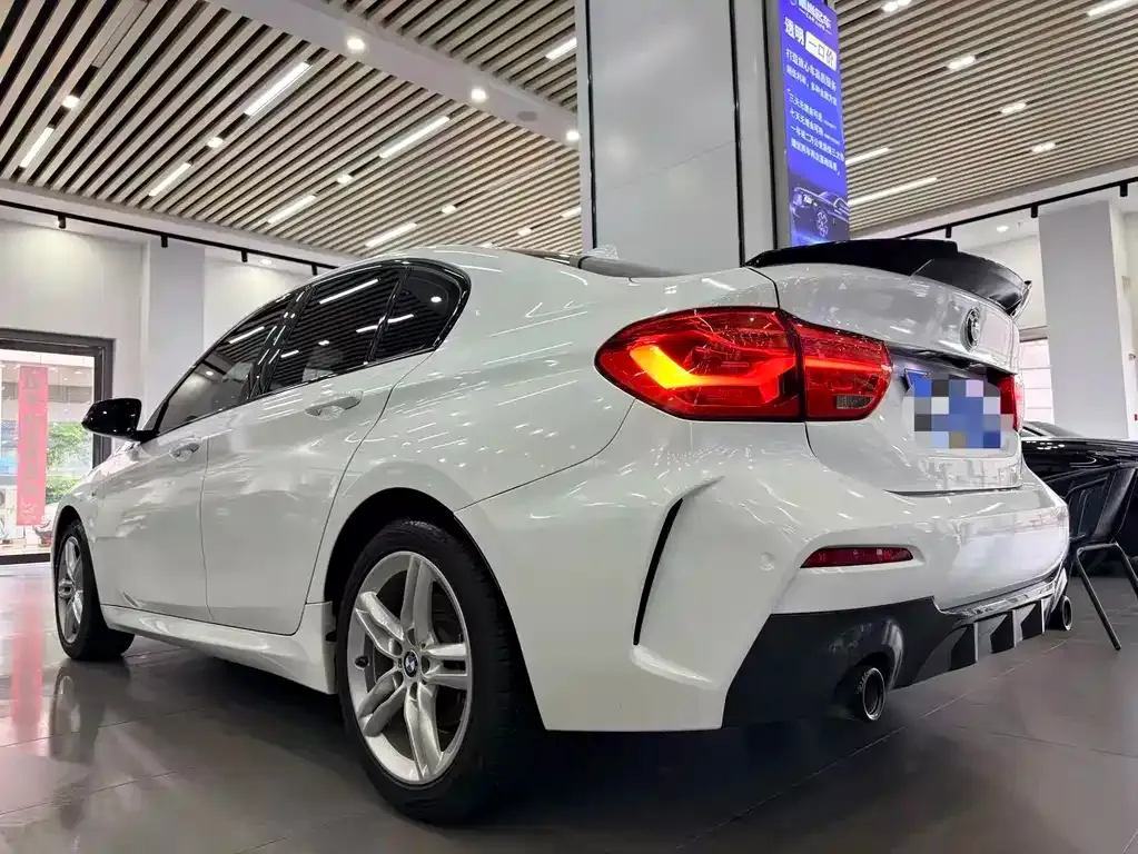 BMW 1 Series — фото 9