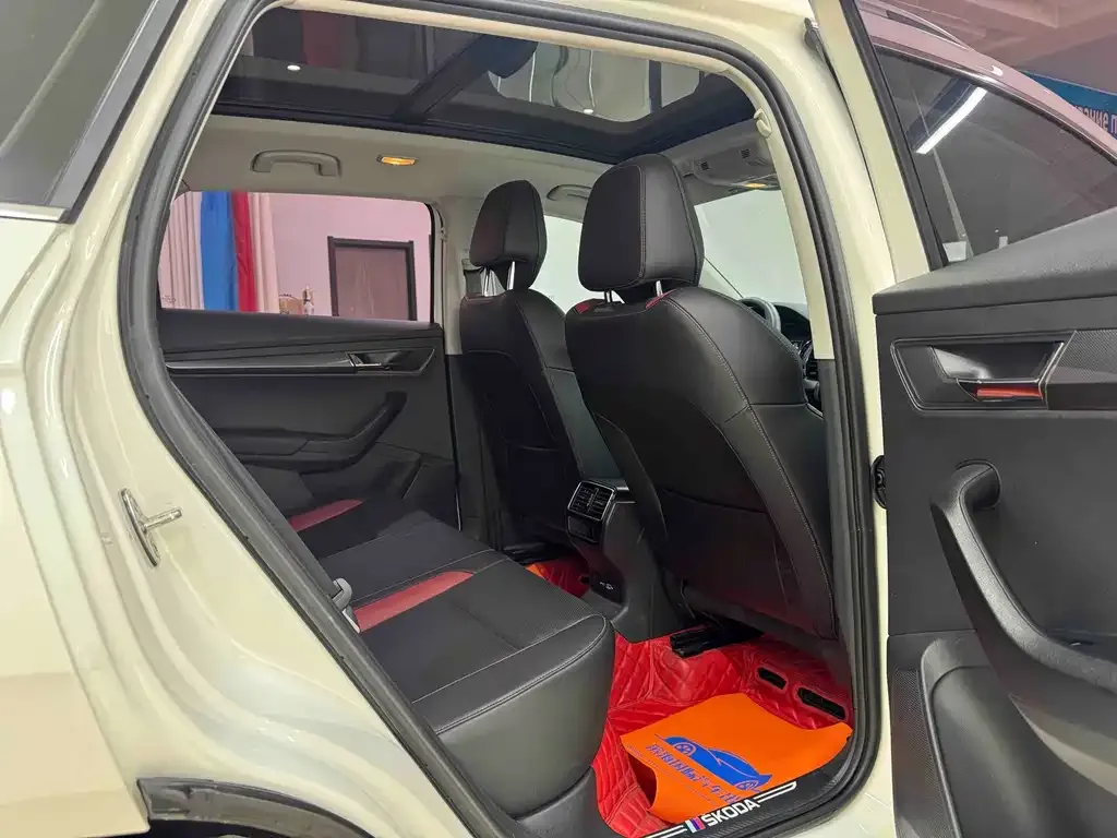 Skoda Karoq — фото 5