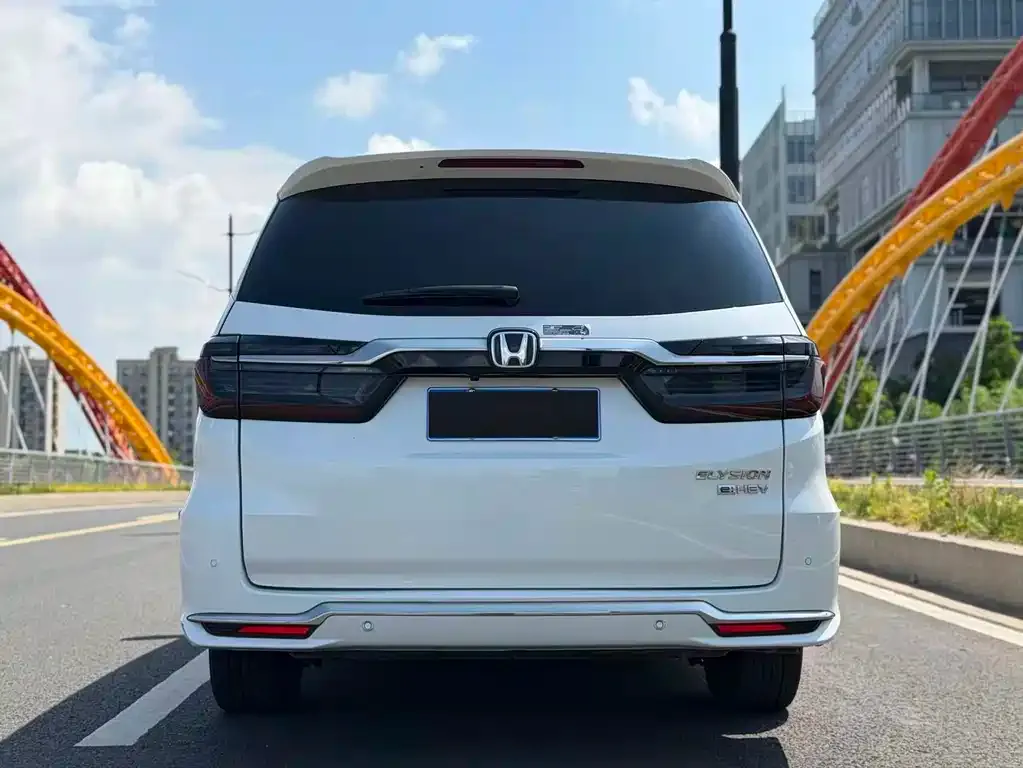 Honda Elysion — фото 2