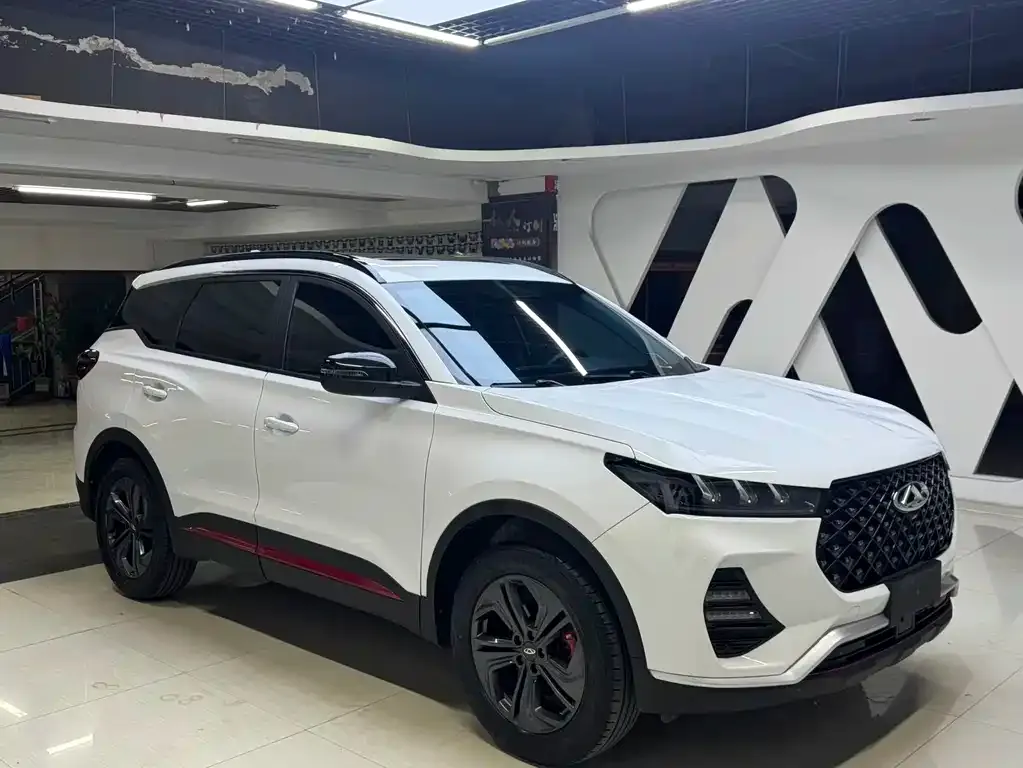 Chery Tiggo 7 — фото 9