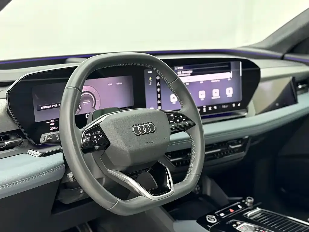 Audi Q6L e-tron — фото 7