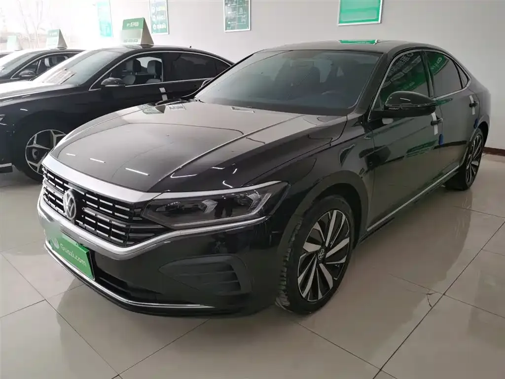 Volkswagen Passat — фото 5