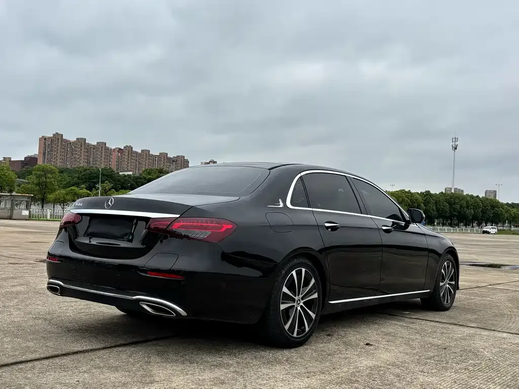 Mercedes-Benz E-Class New Energy — фото 2