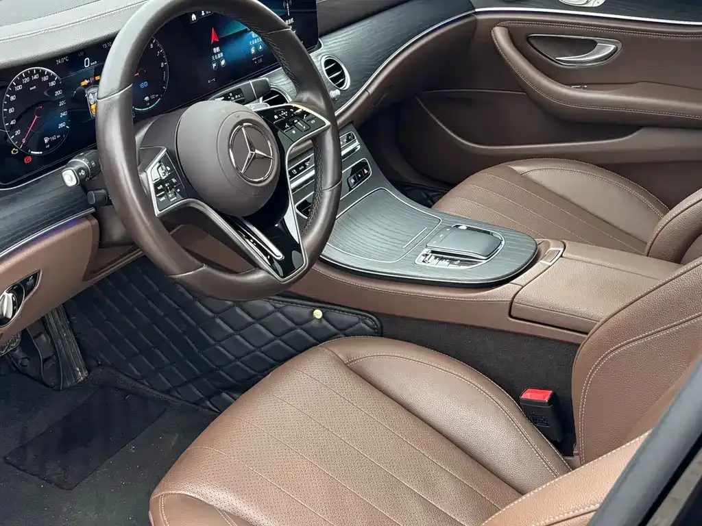 Mercedes-Benz E-Class New Energy — фото 8