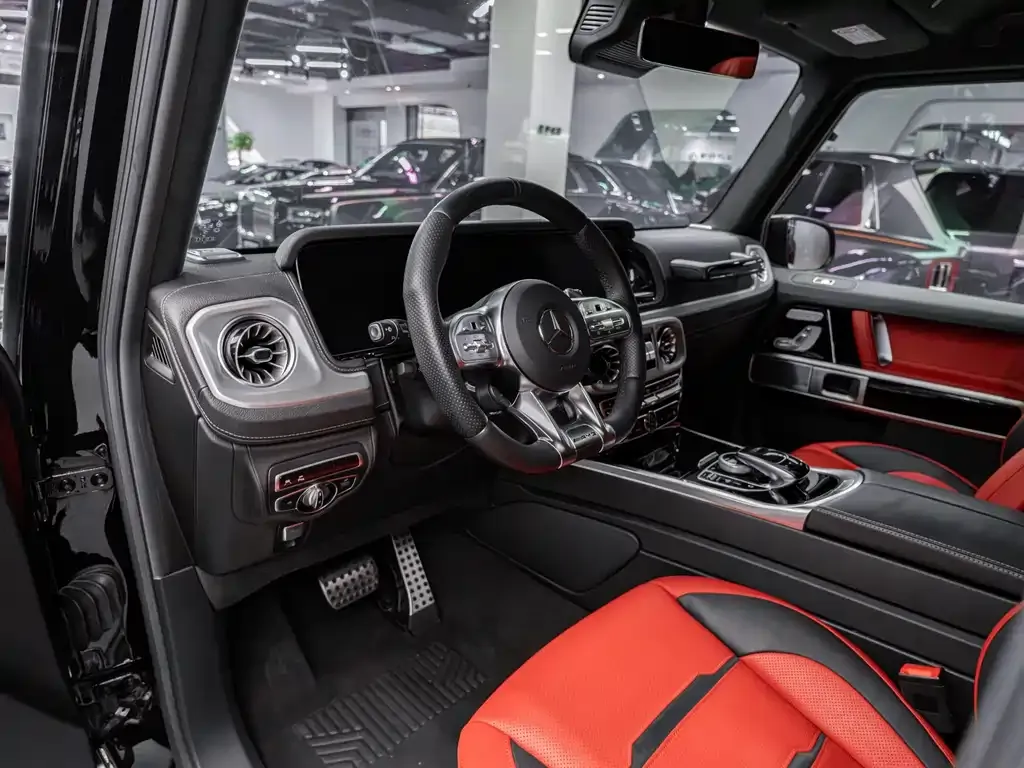 Mercedes-Benz G-Class AMG — фото 7