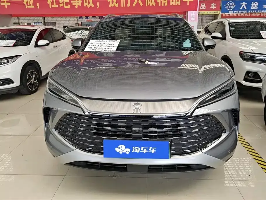 BYD L DM-i — фото 7