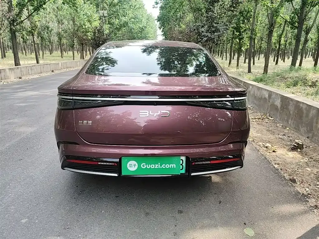 BYD Seal — фото 10