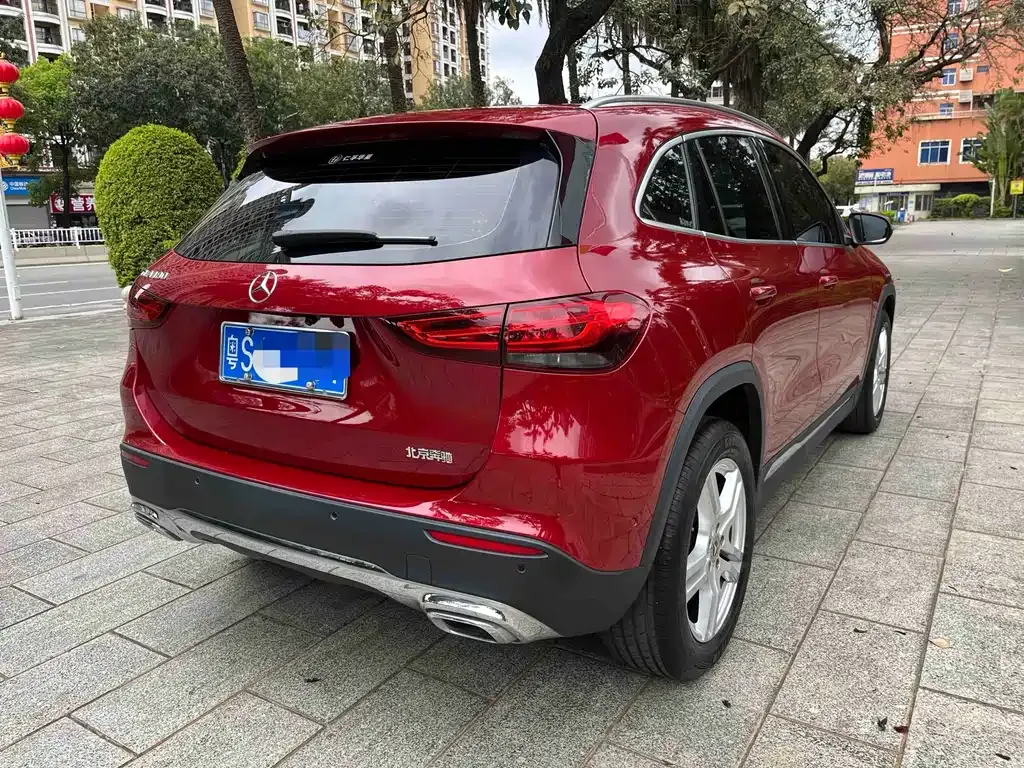 Mercedes-Benz GLA — фото 7