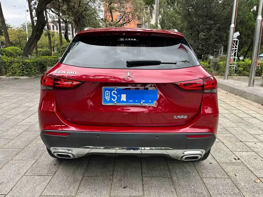 Mercedes-Benz GLA — фото 4