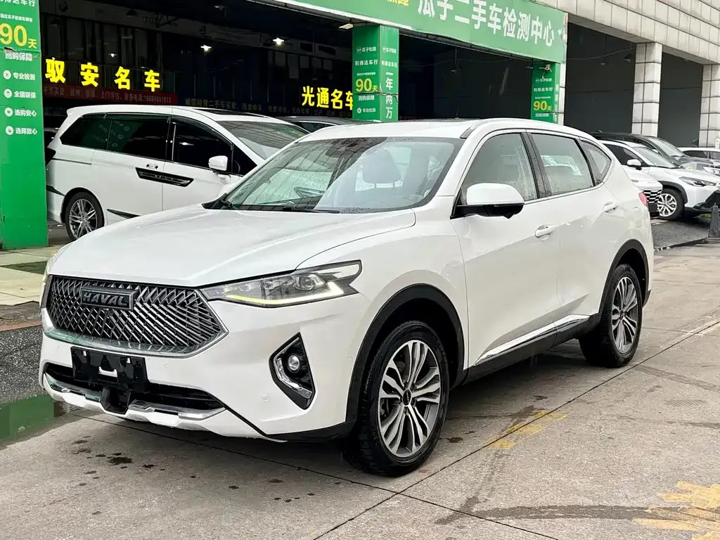 Haval F7 — фото 1