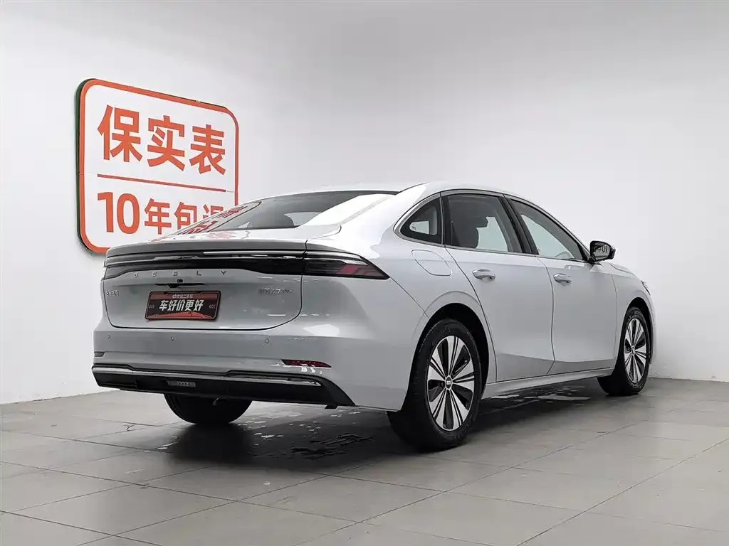 Geely Galaxy A7 — фото 7