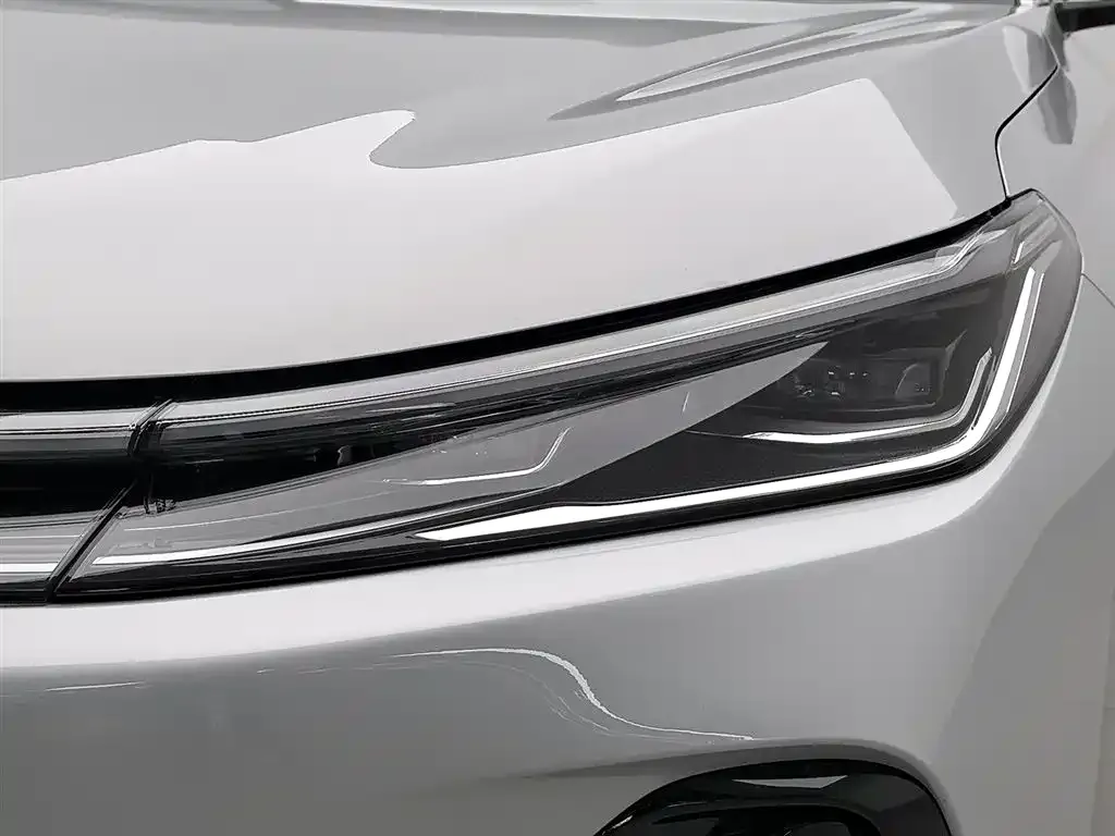 Geely Galaxy A7 — фото 4