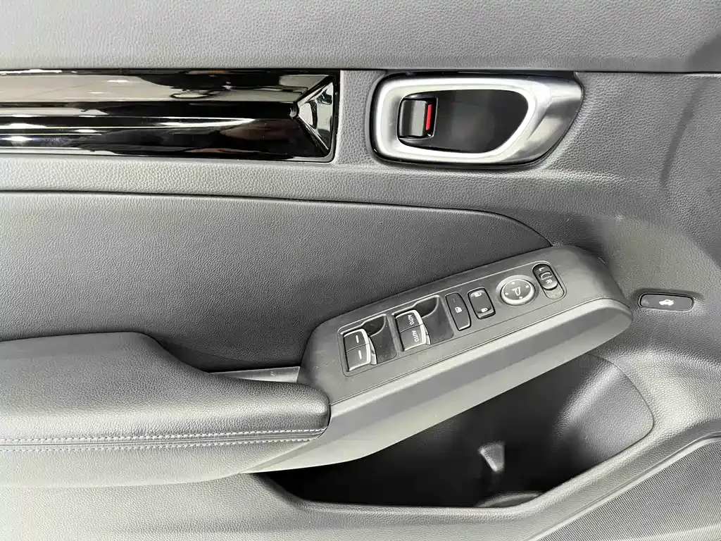 Honda Civic — фото 7