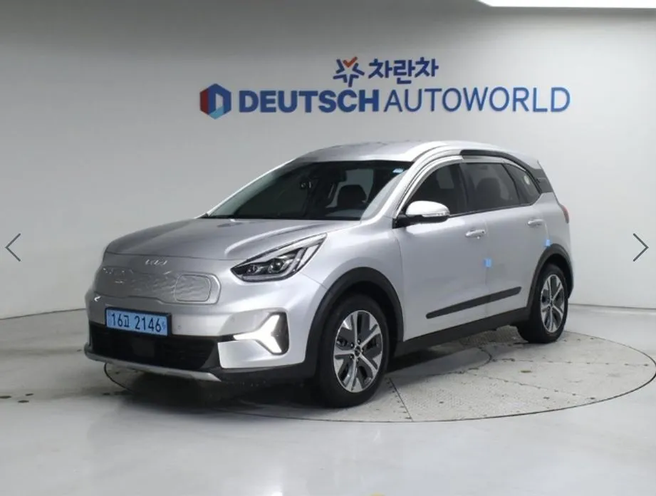 Kia Niro — фото 1