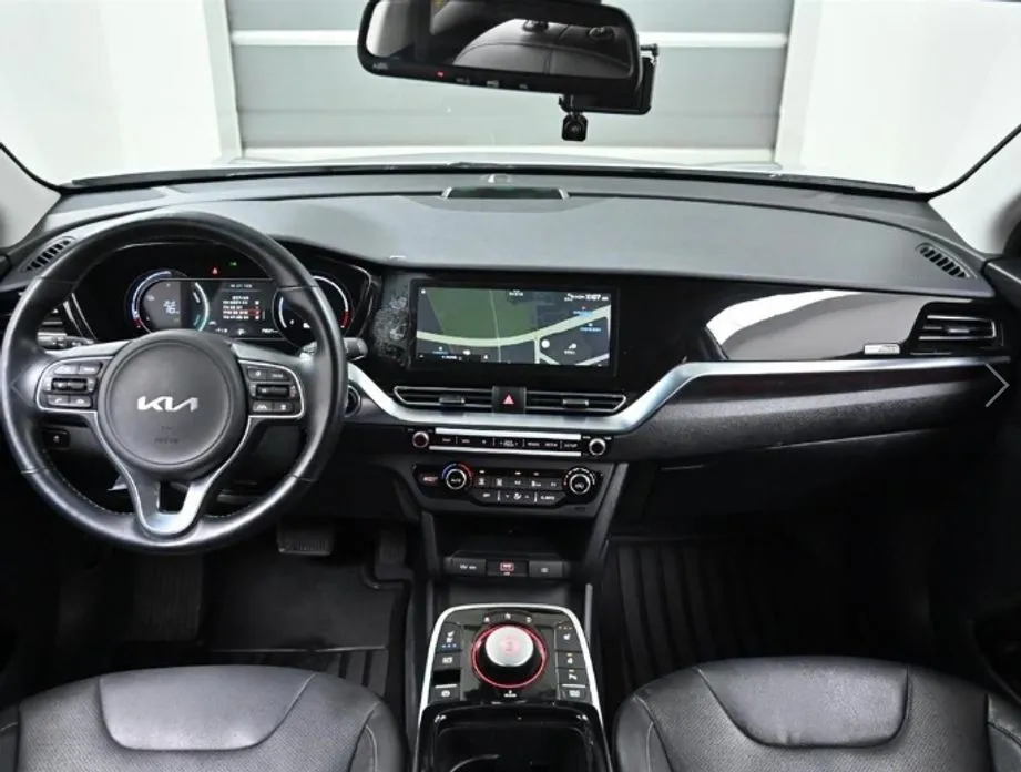 Kia Niro — фото 7