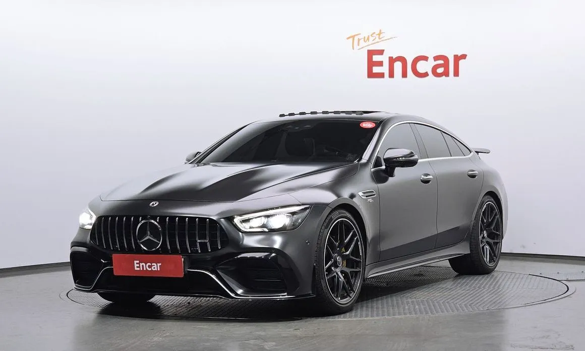 Mercedes-Benz AMG GT — фото 1