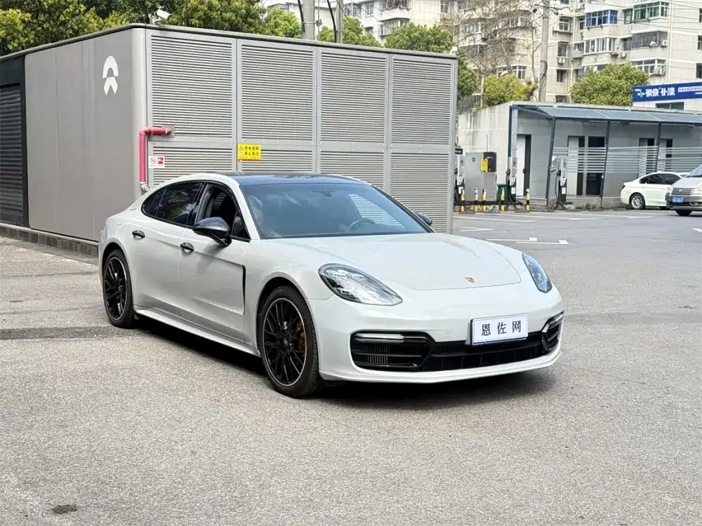 Porsche Panamera — фото 10