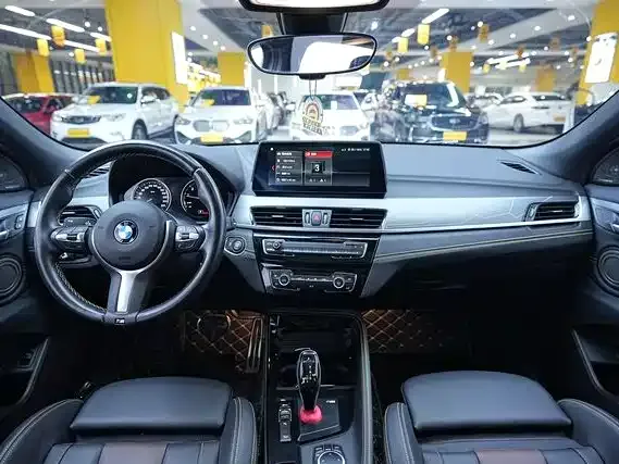 BMW X2 — фото 9