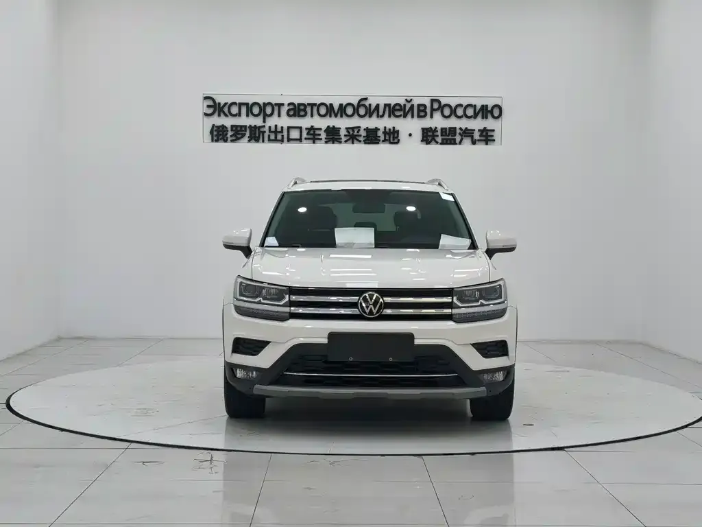 Volkswagen Tharu — фото 6