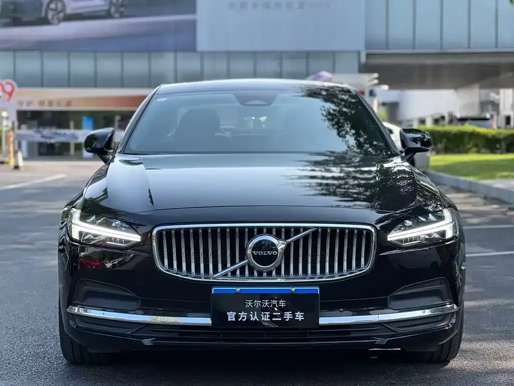 Volvo S90 — фото 10