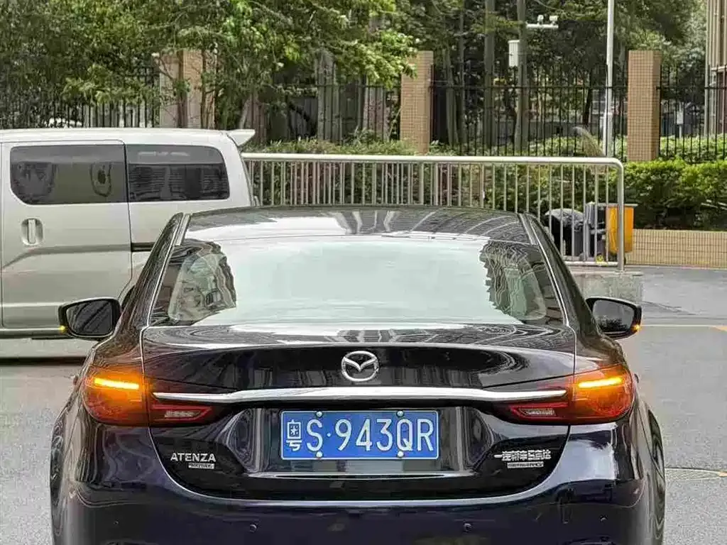 Mazda Atenza — фото 3