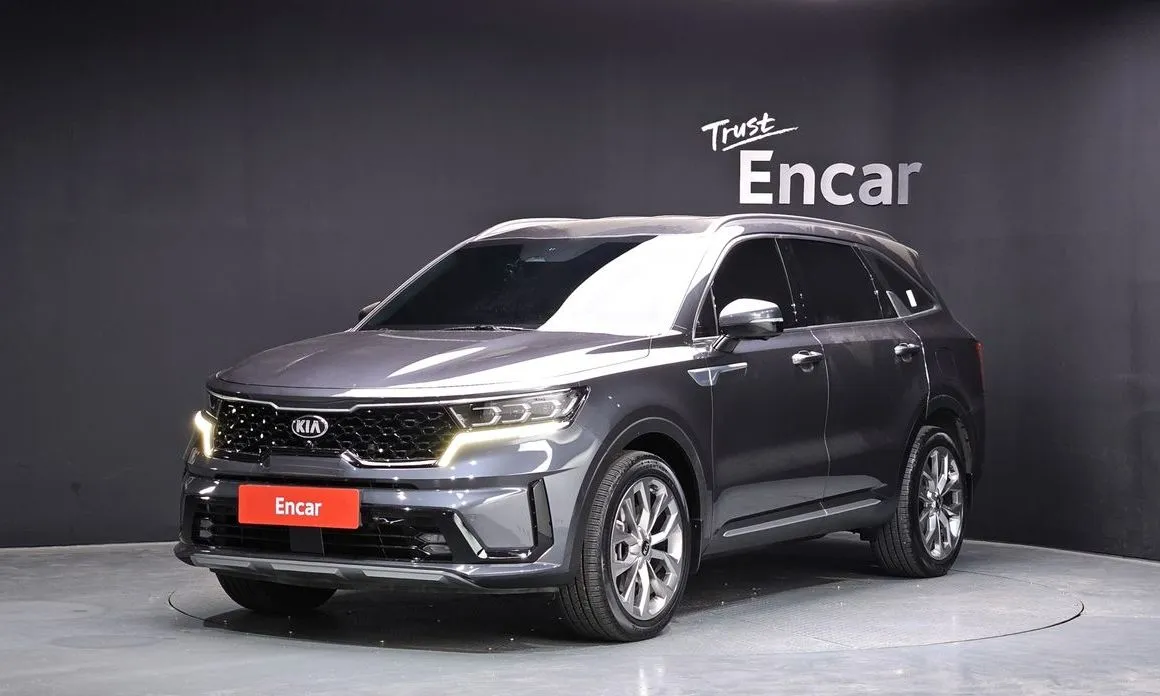 Kia Sorento — фото 1