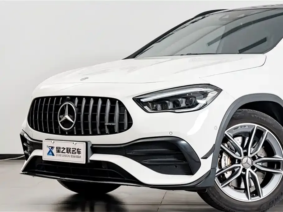 Mercedes-Benz GLA AMG — фото 10