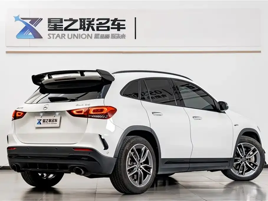 Mercedes-Benz GLA AMG — фото 3